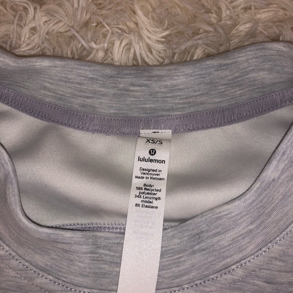 Lululemon cropped pull over - Picture 6 of 7